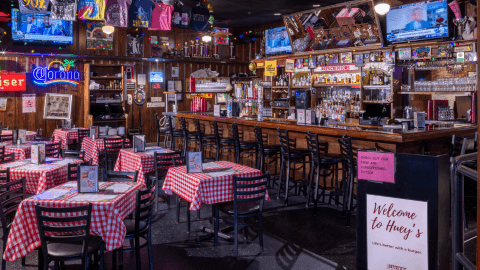 Huey's Olive Branch in Olive Branch