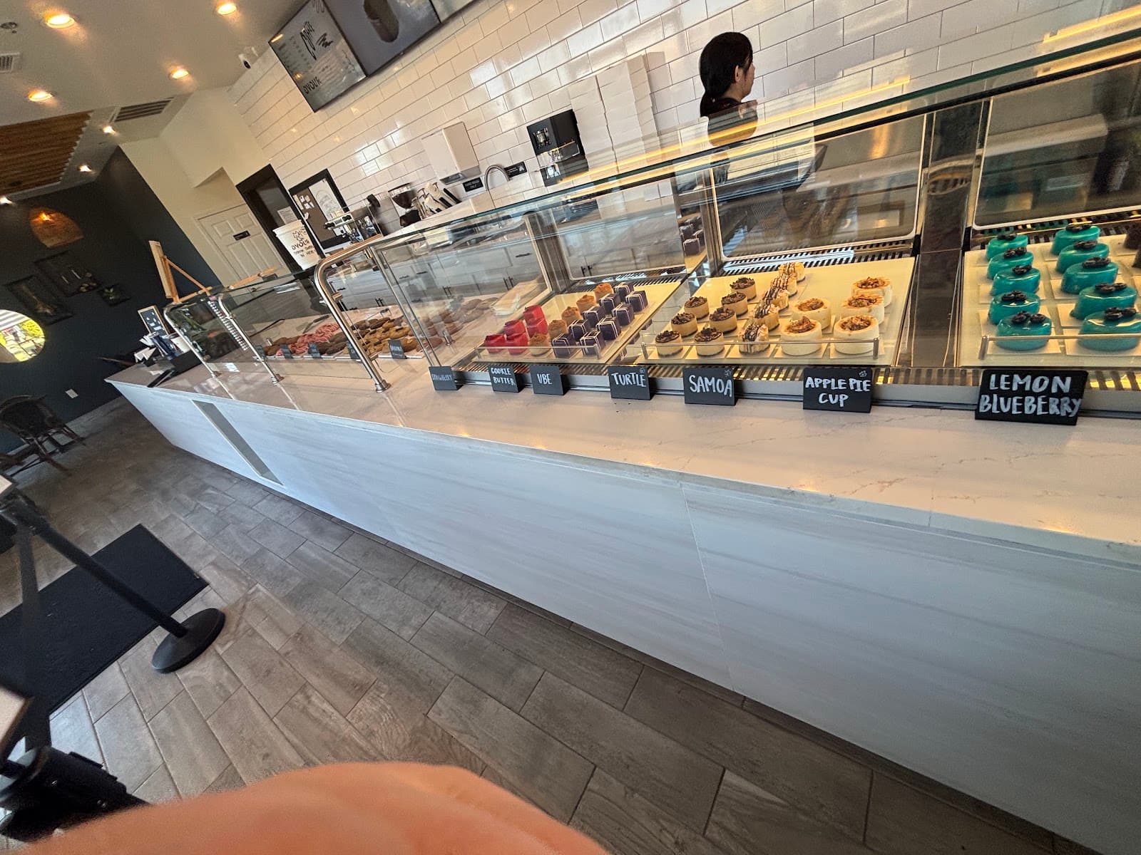 DVOUR DESSERTS in Southaven