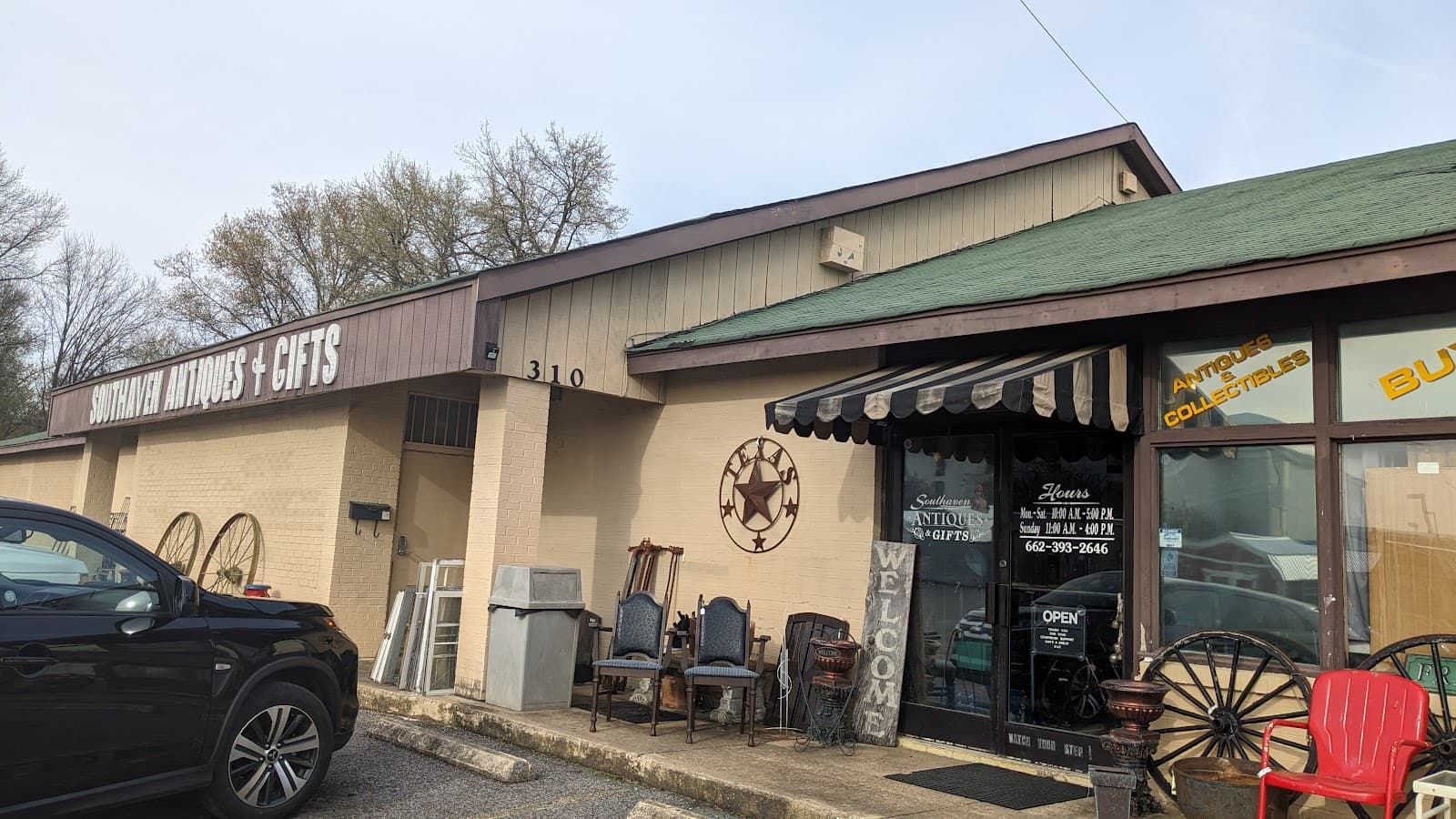 Southaven Antiques And Gifts in Southaven